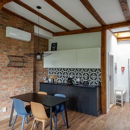 Apartamenty Torunskie Pod Krzywa Wieza Extérieur photo