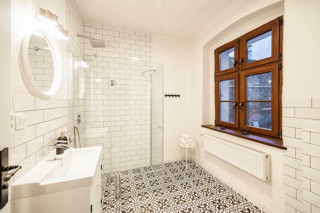Apartamenty Torunskie Pod Krzywa Wieza Extérieur photo