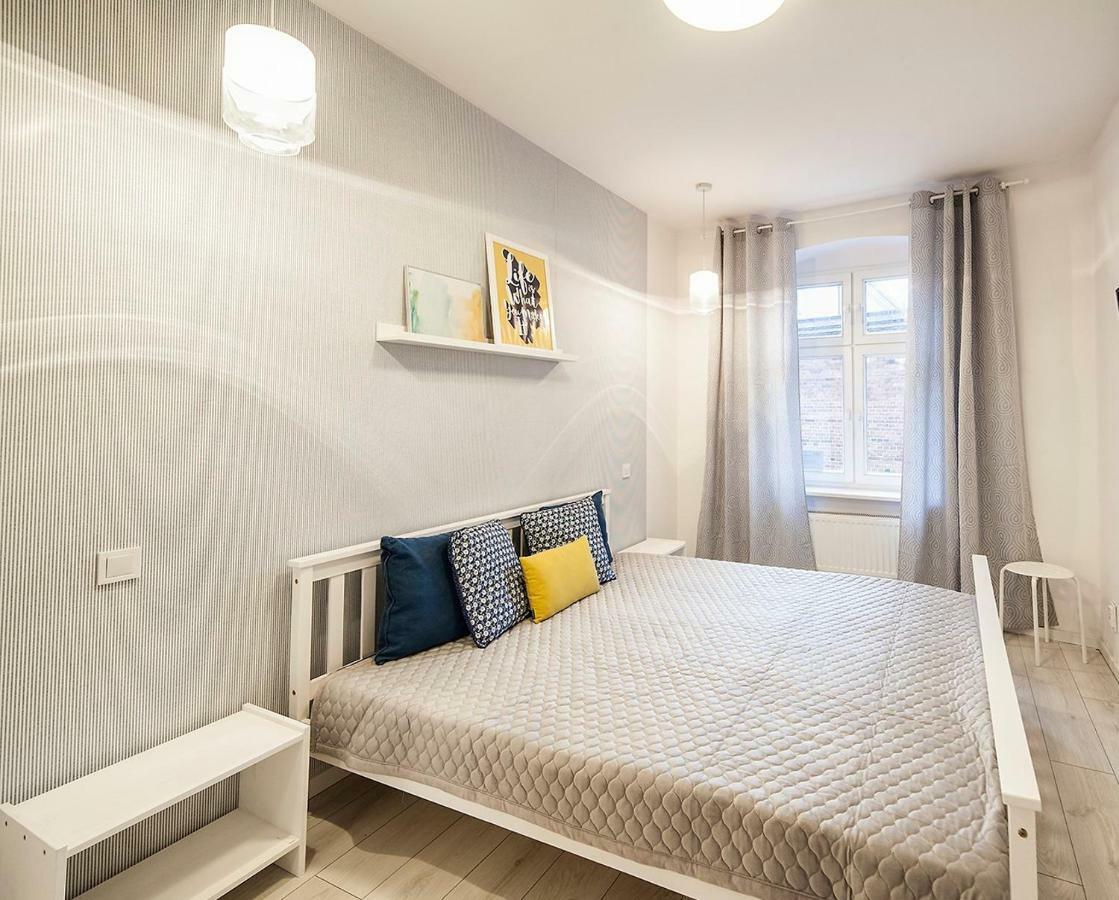 Apartamenty Torunskie Pod Krzywa Wieza Extérieur photo